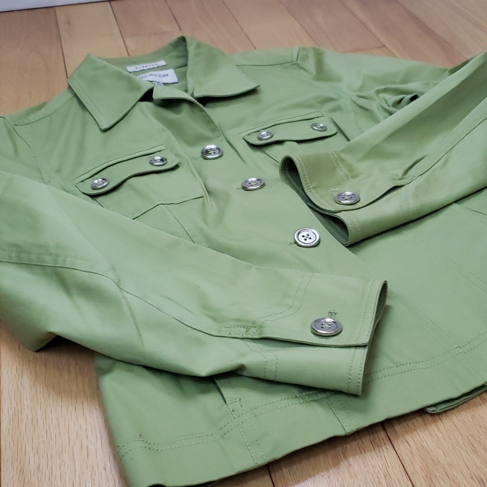 Jacket - Picture 6 of 6